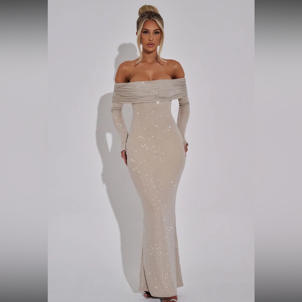 Babyboo Cyprus Glamorous Off-Shoulder Beige Maxi Dress